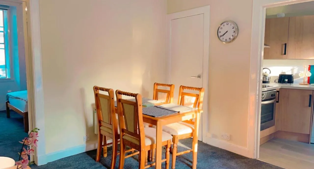 Edinburgh Leven Apartments